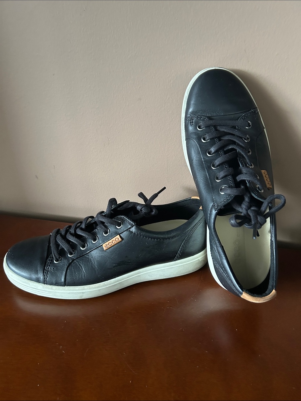 ECCO Black Leather Low-Top Sneakers with White Sole
